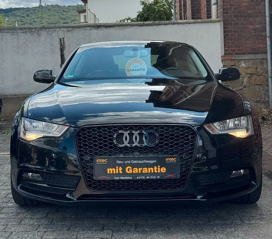 Gebraucht Audi A5 Ambiente 177 PS (130 kW) 2014 Schwarz Coupé