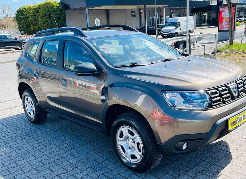 Gebraucht Dacia Duster Comfort 101 PS (74 kW) 2020 Braun SUV
