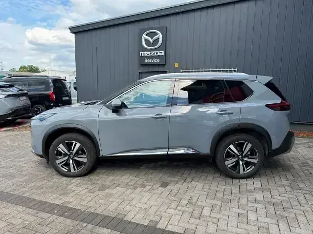 Gebraucht Nissan X-Trail 360º 163 PS (119 kW) 2024 Ceramic grey SUV