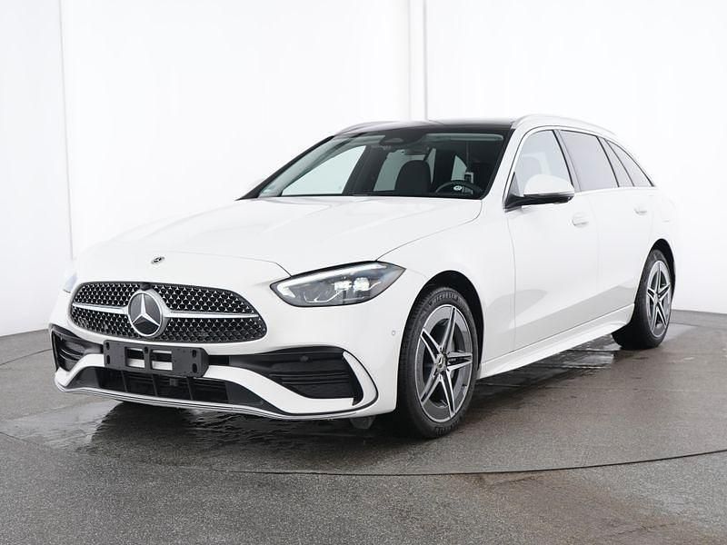Weiß Gebraucht 2024 Mercedes C300e AMG Limousine | 45.880 € (Superpreis) - Bild 1/4