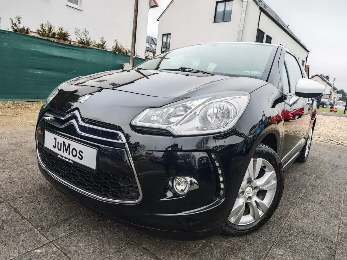 Gebraucht Citroën DS3 Chic 82 PS (60 kW) 2014 Schwarz Limousine
