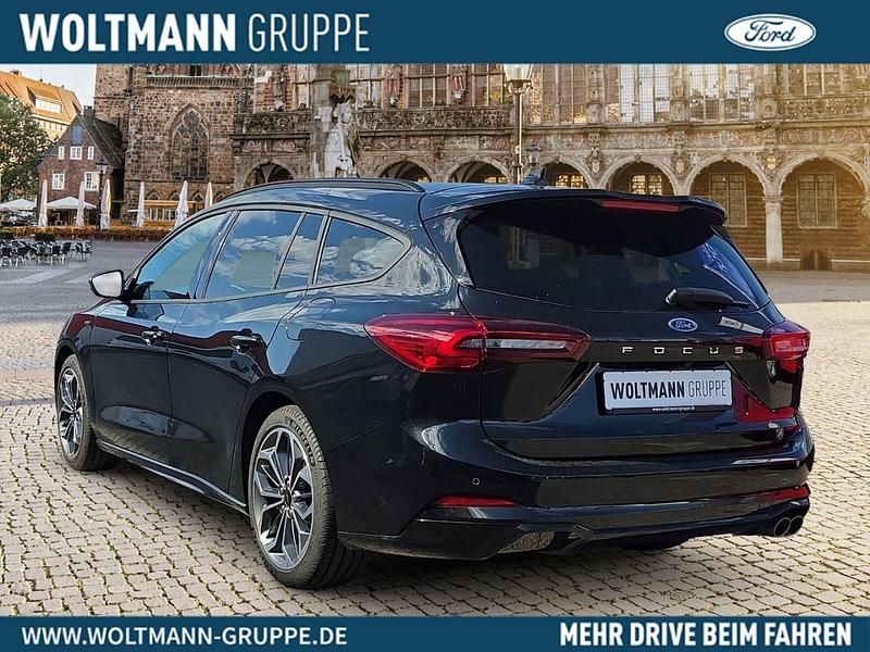 Gebraucht Ford Focus ST-Line X 155 PS (114 kW) 2025 Obsidianschwarz metallic Limousine