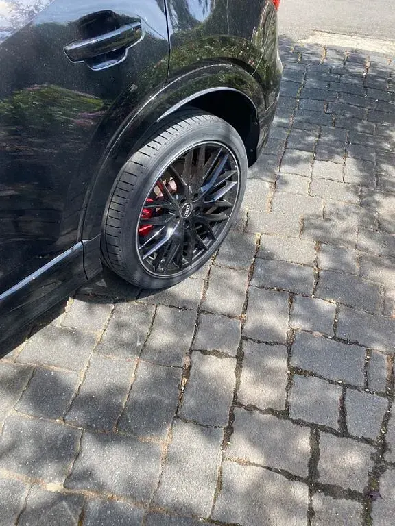 Gebraucht Audi SQ2 Sport 300 PS (220 kW) 2020 Schwarz SUV