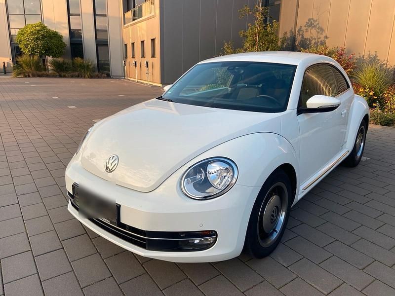 Weiß Gebraucht 2015 VW Beetle Edition Limousine | 6.500 € (Superpreis) - Bild 1/4