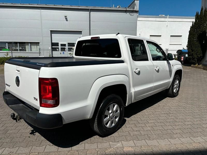 Używany VW Amarok 140 KM (102 kW) 2011 Biały Pickup