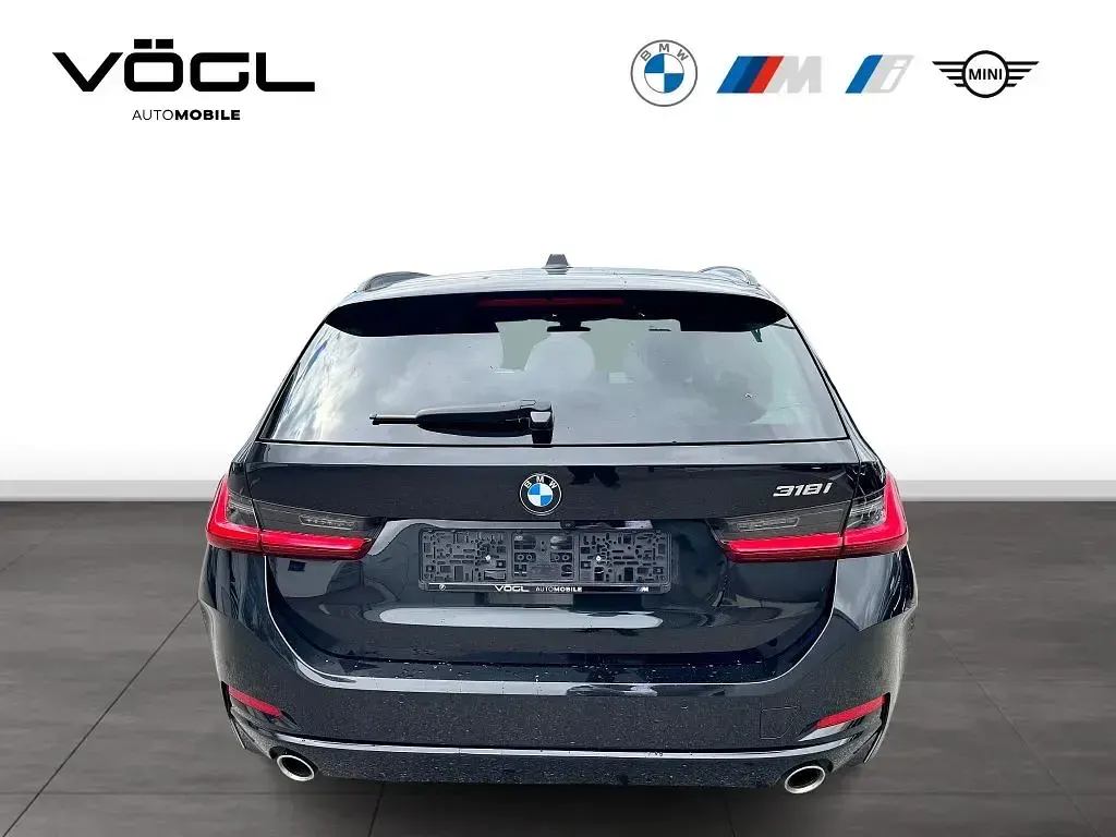Brugt BMW 318 156 HK (114 kW) 2024 Sort Stationcar