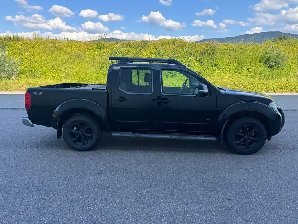 Gebraucht Nissan Navara 231 PS (169 kW) 2014 Schwarz Pickup