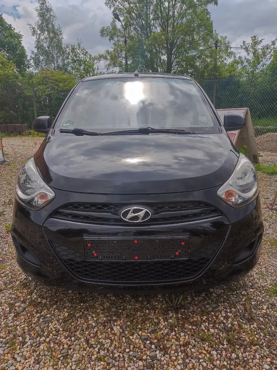 Gebraucht Hyundai i10 Classic 69 PS (50 kW) 2011 Schwarz Kleinwagen