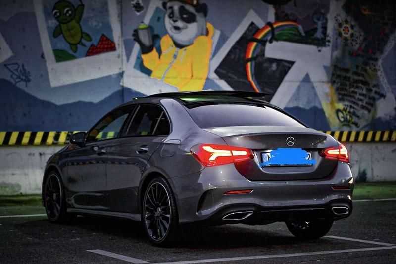 Gebraucht 2021 Mercedes A220 AMG line Limousine | 33.950 € (Teuer) - Bild 1/4