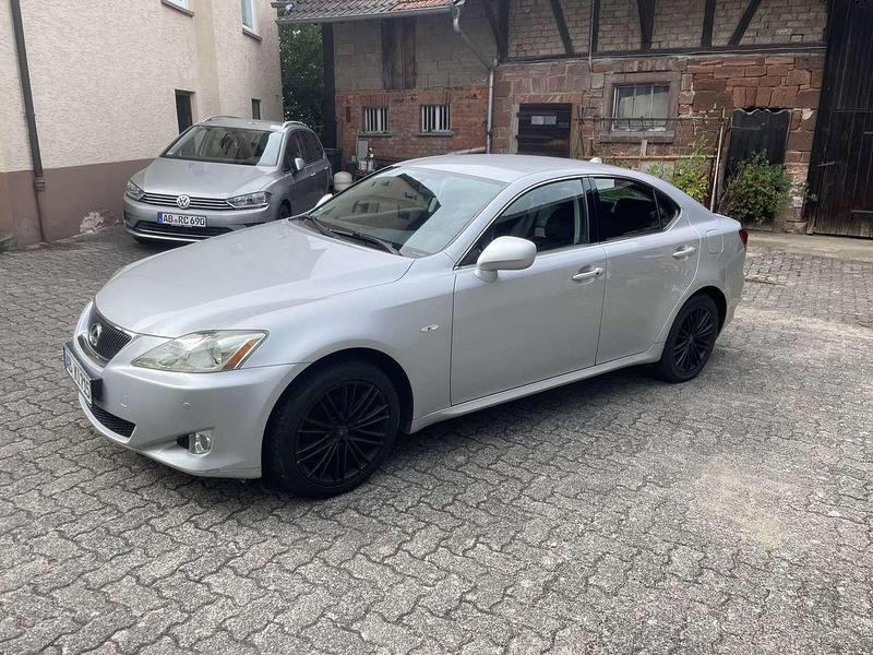 Gebraucht 2009 Lexus IS220d Luxury Line Limousine | 4.750 € (Fairer Preis) - Bild 1/4