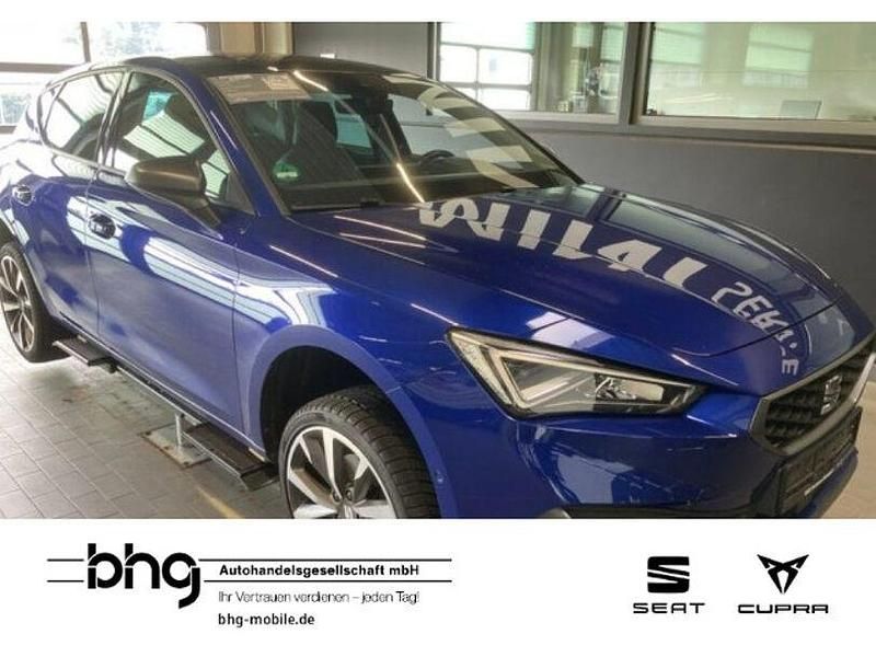 Mystery blau metallic Gebraucht 2020 Seat Leon FR Limousine | 23.730 € (Teuer) - Bild 1/1