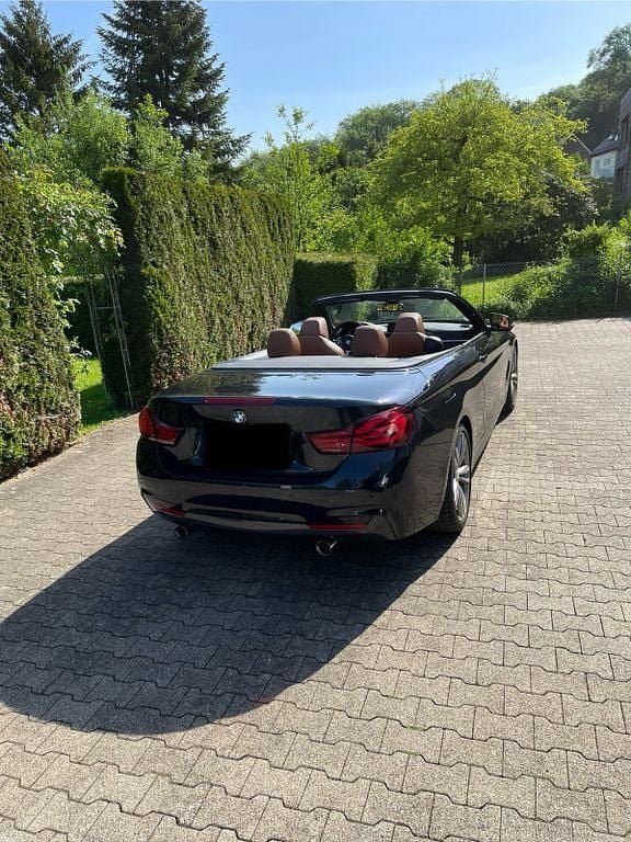 Blau Gebraucht 2016 BMW 440 M Performance Cabrio | 38.900 € (Fairer Preis) - Bild 1/4