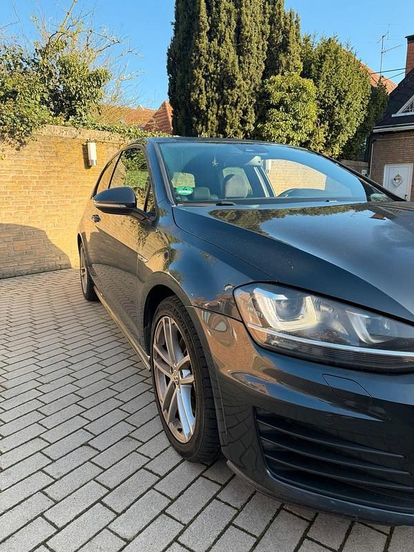 Gebraucht VW Golf GTD 184 PS (135 kW) 2015 Grau Coupé