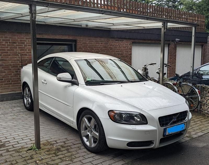 Gebraucht Volvo C70 Kinetic 170 PS (125 kW) 2010 Weiß Cabrio
