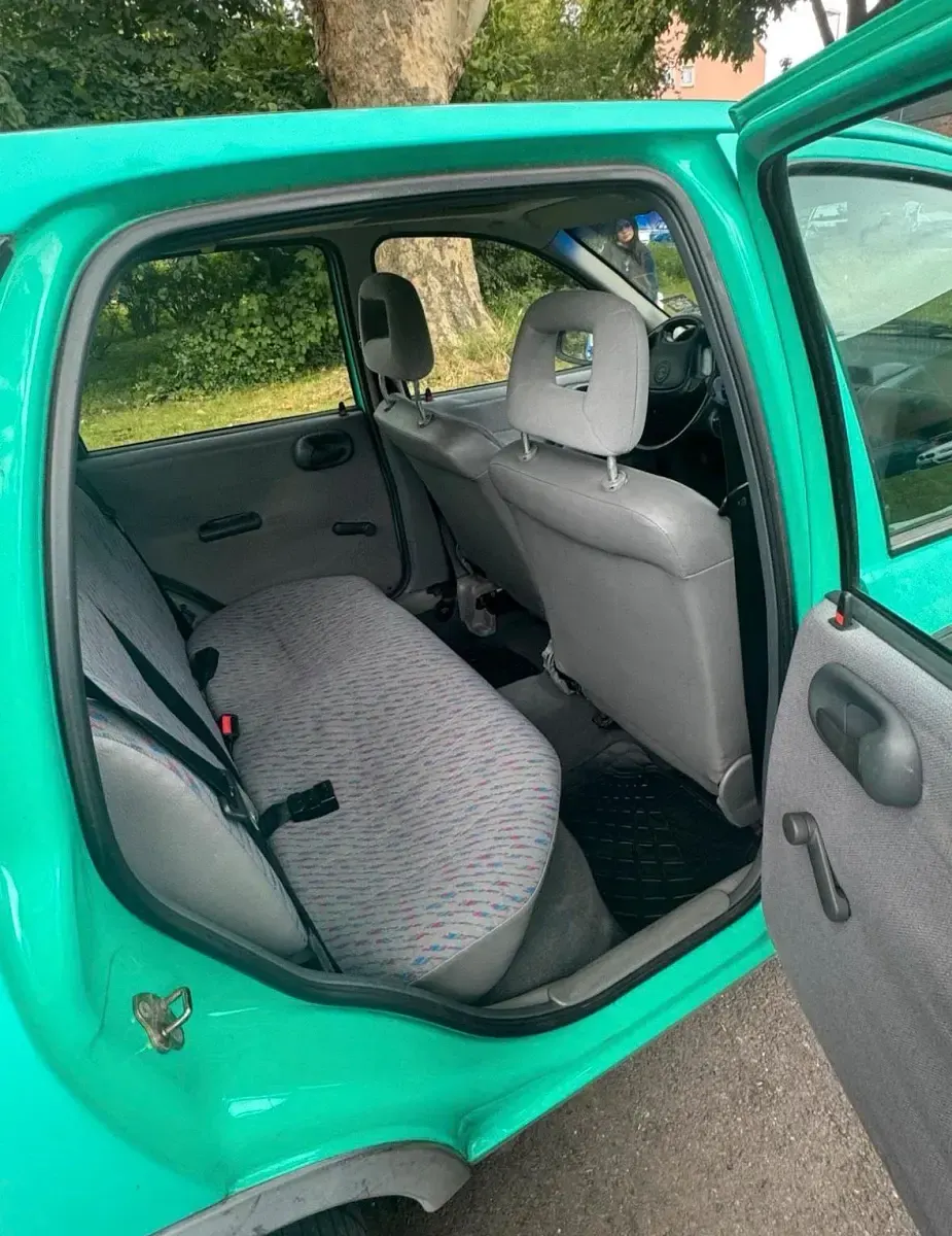 Gebraucht Opel Corsa 90 PS (66 kW) 1995 Grün Kleinwagen