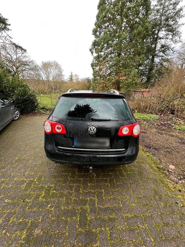 Gebraucht VW Passat 140 PS (102 kW) 2005 Schwarz Kombi