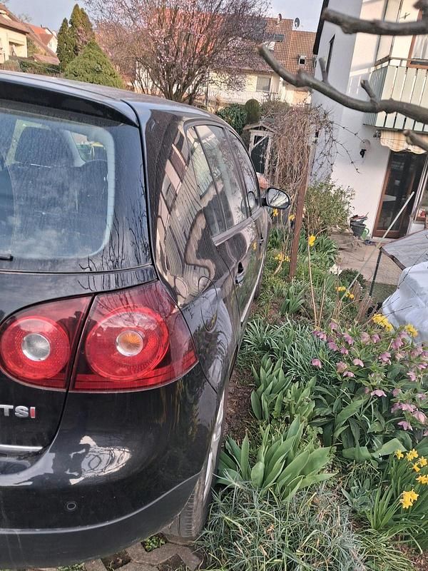 Gebraucht VW Golf V 122 PS (89 kW) 2008 Schwarz Kleinwagen