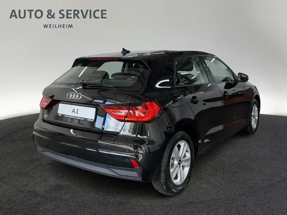 Gebraucht Audi A1 Sportback Performance 116 PS (85 kW) 2025 Schwarz Kleinwagen
