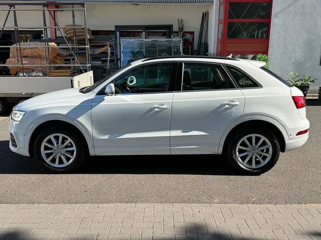 Gebraucht Audi Q3 Sport 150 PS (110 kW) 2016 Weiß SUV