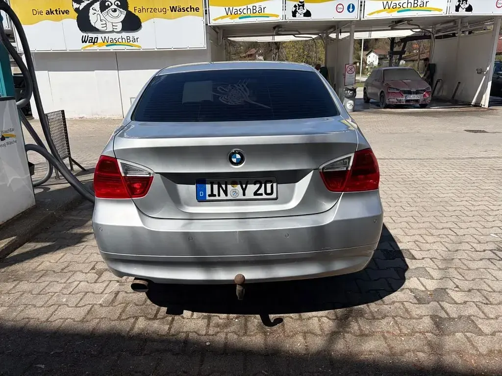 Brugt BMW 320 150 HK (110 kW) 2006 Sølv Sedan