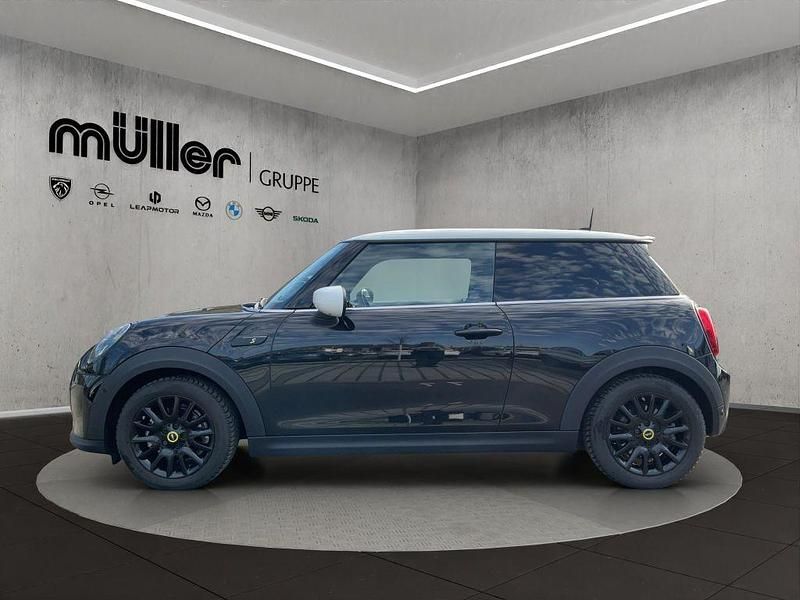 Gebraucht Mini Cooper SE Hatch 135 kW (184 PS) 2021 Schwarz Kleinwagen