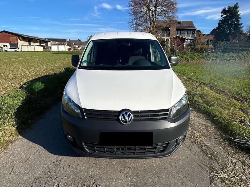Weiß Gebraucht 2014 VW Caddy Van / Kleinbus | 11.000 € (Teuer) - Bild 1/4