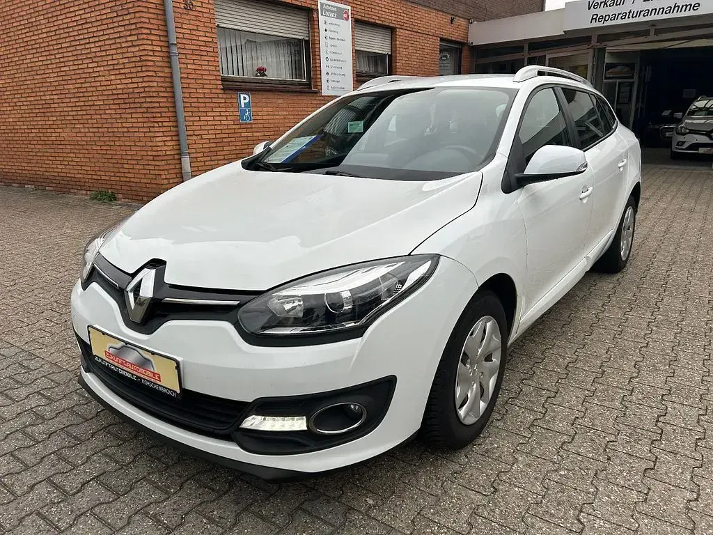 Gebraucht Renault Mégane 110 PS (80 kW) 2014 Weiß Limousine