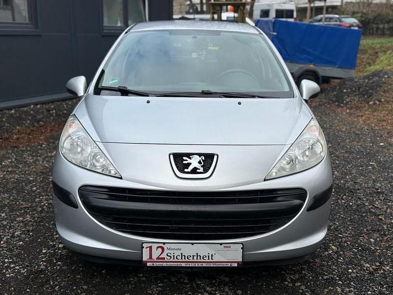 Gebraucht Peugeot 207 Filou 88 PS (64 kW) 2007 Grau Kleinwagen