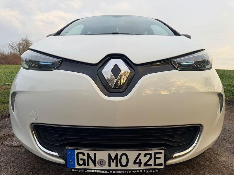 Gebraucht Renault Zoe Life 64 kW (88 PS) 2016 Weiß Kleinwagen