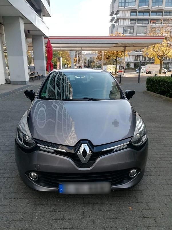 Gebraucht Renault Clio IV Dynamique 90 PS (66 kW) 2015 Kleinwagen