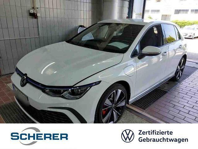 Pure white Gebraucht 2022 VW Golf VIII GTE Limousine | 23.840 € (Fairer Preis) - Bild 1/4