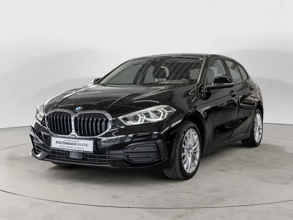 Gebraucht BMW 118 Advantage 136 PS (100 kW) 2022 Schwarz Kleinwagen