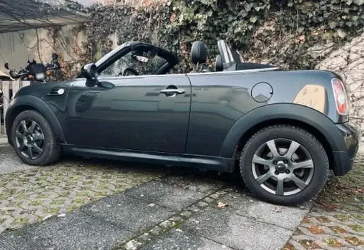 Gebraucht Mini Cooper Cabriolet 122 PS (89 kW) 2012 Grau Cabrio