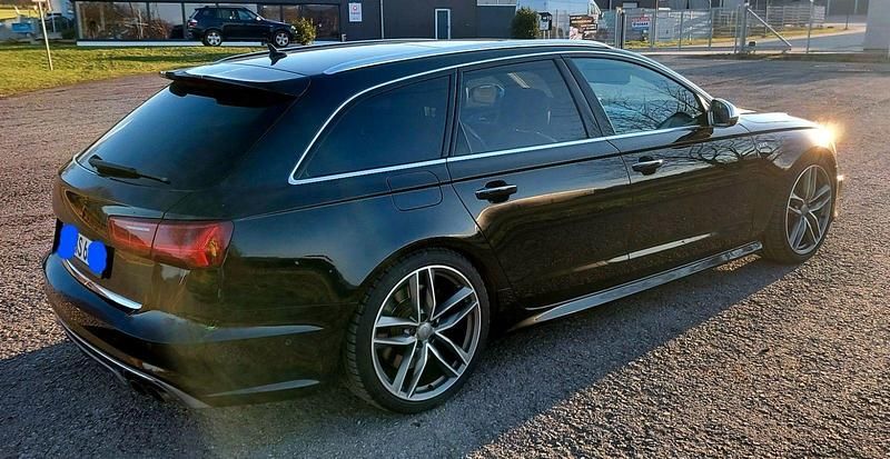 Gebraucht Audi S6 Ambiente 551 PS (405 kW) 2017 Schwarz Kombi