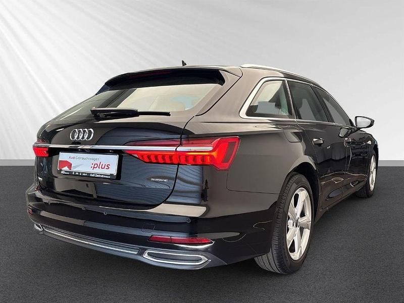 Gebraucht Audi A6 Sport 245 PS (180 kW) 2023 Mythosschwarz metallic Kombi