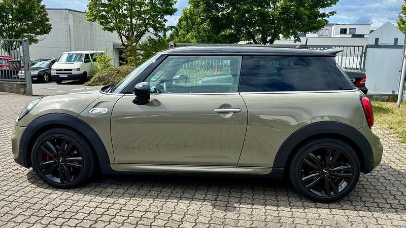 Grau Gebraucht 2019 Mini John Cooper Works Kleinwagen | 20.900 € (Guter Preis) - Bild 1/4