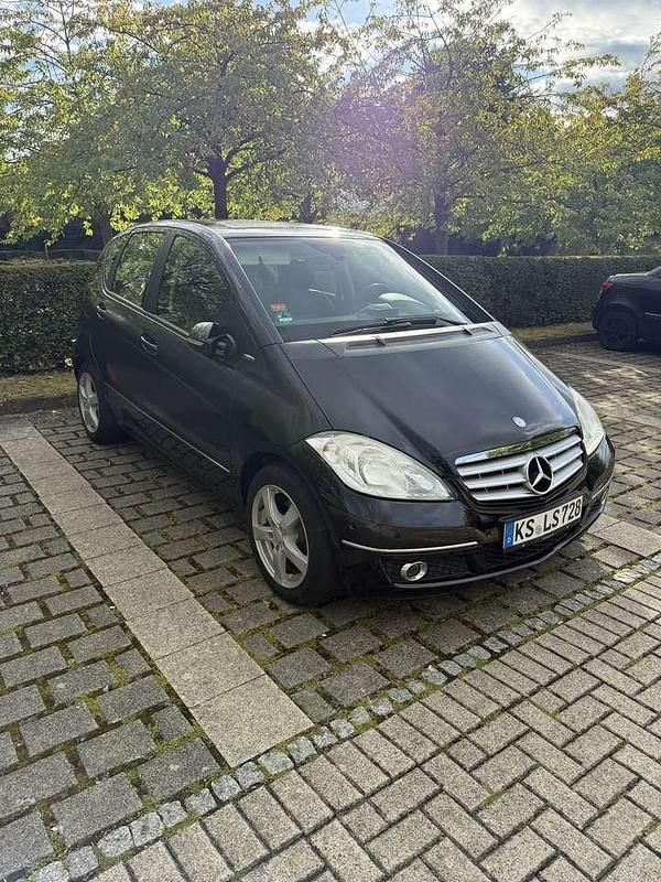 Gebraucht Mercedes A200 Avantgarde 139 PS (102 kW) 2009 Schwarz Limousine