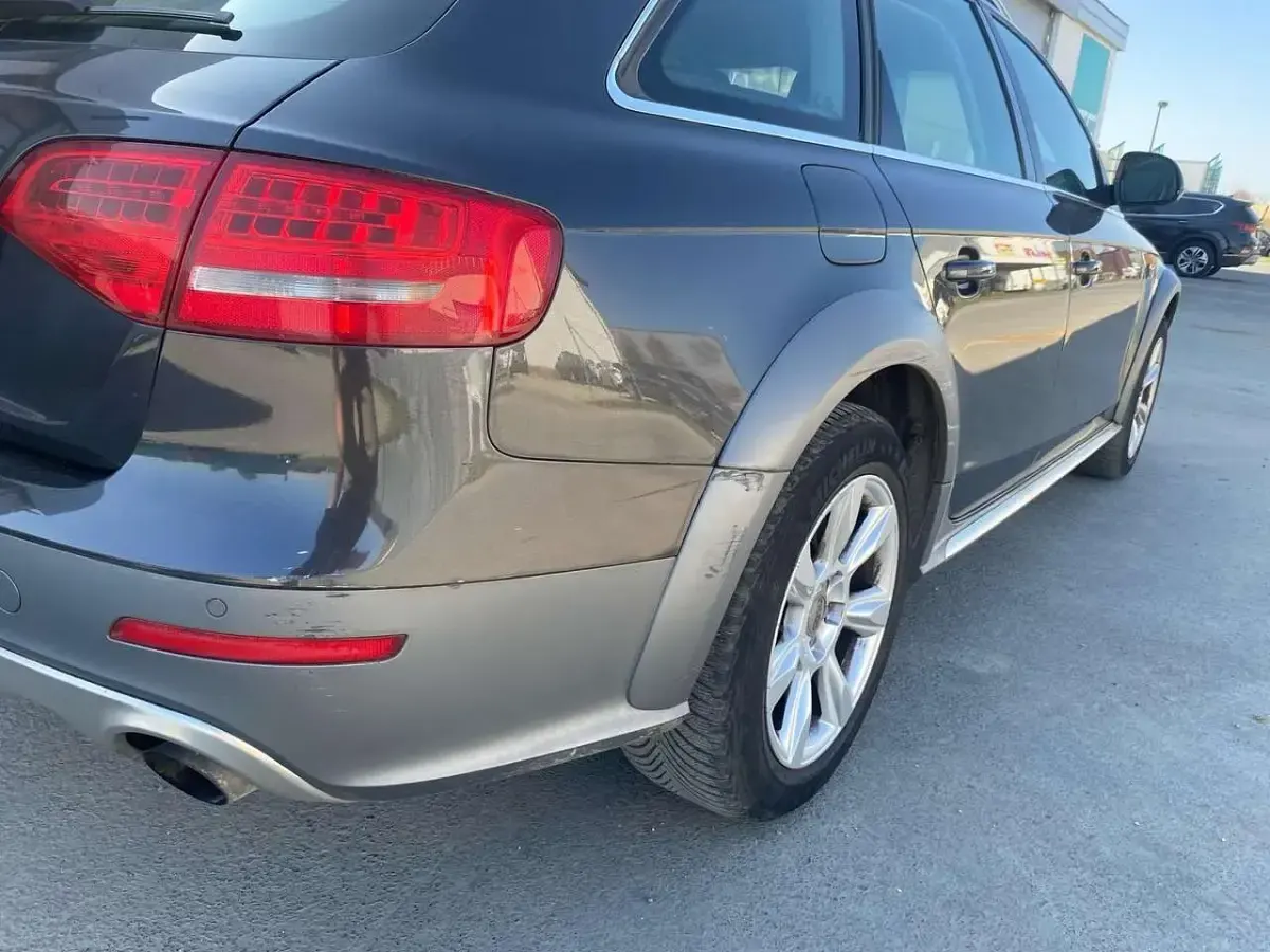Gebraucht Audi A4 Allroad 211 PS (155 kW) 2009 Grau Kombi
