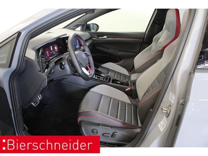 Gebraucht VW Golf VIII Style 300 PS (220 kW) 2024 Grau Limousine