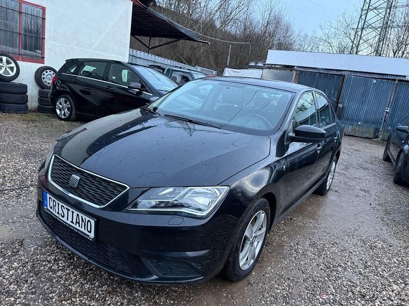 Usado Seat Toledo Reference 105 HP (77 kW) 2014 Preto Citadino
