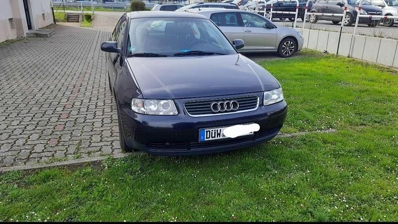 Gebraucht 2001 Audi A3 Ambiente Limousine | 980 € (Fairer Preis) - Bild 1/4