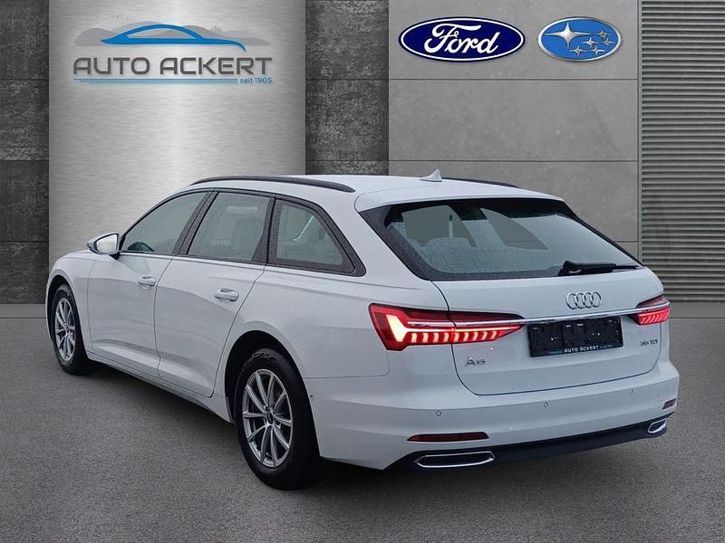 Gebraucht Audi A6 Basis 163 PS (119 kW) 2022 Weiss Kombi