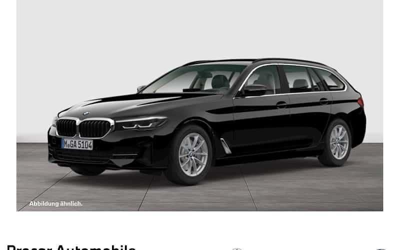 Schwarz Gebraucht 2022 BMW 520 Sport Line Kombi | 26.840 € (Guter Preis) - Bild 1/4