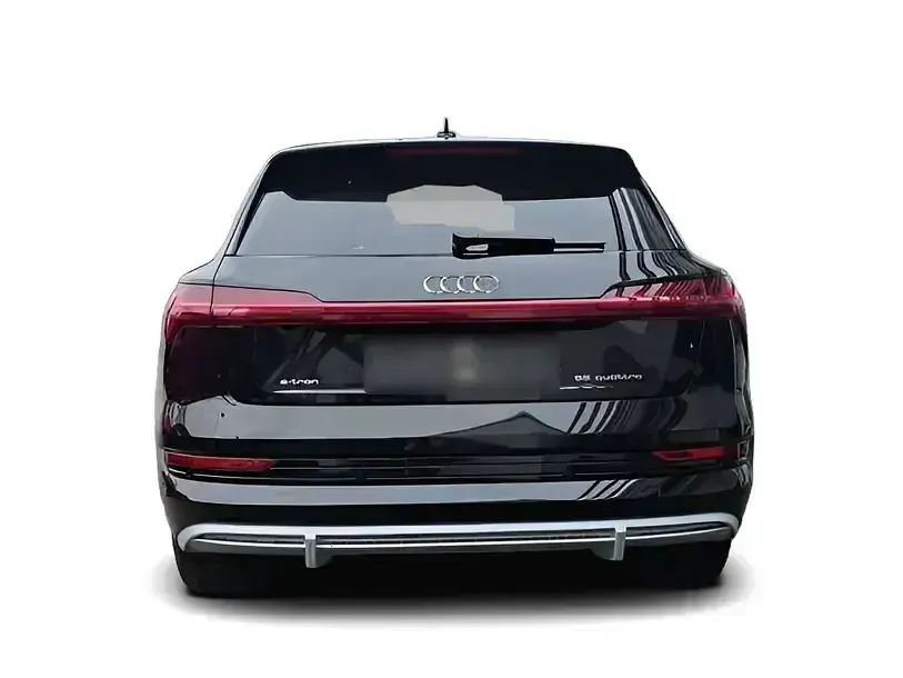 Gebraucht Audi e-tron S-Line 76 kW (104 PS) 2022 Schwarz SUV