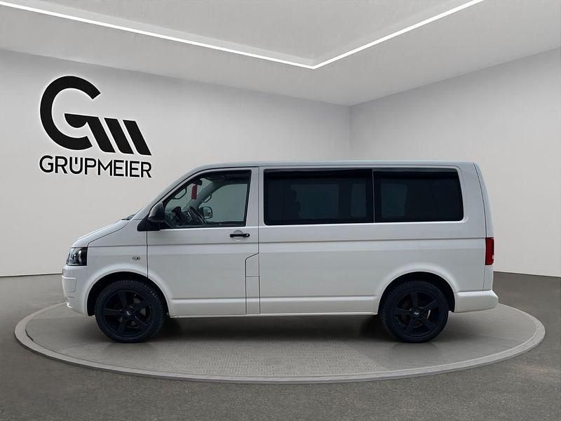 Gebraucht VW Multivan 140 PS (102 kW) 2011 Weiß Van