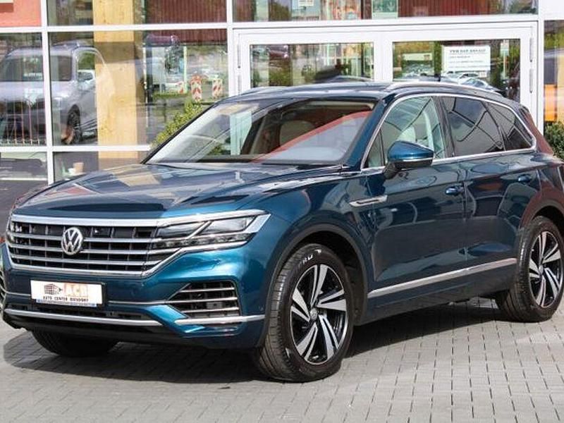 Gebraucht VW Touareg 286 PS (210 kW) 2019 Aquamarinblau metallic (metallic) SUV