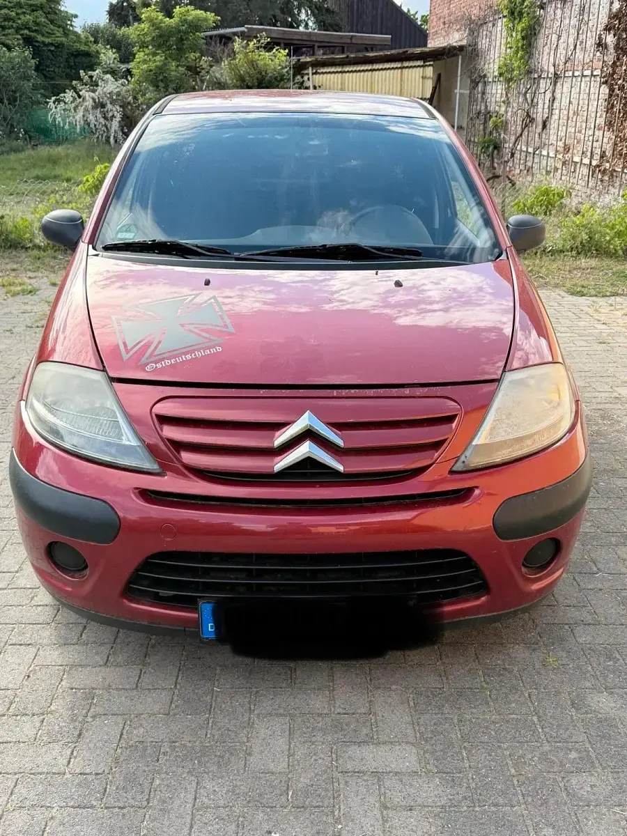 Gebraucht Citroën C3 60 PS (44 kW) 2007 Rot Limousine