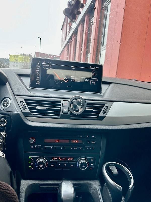 Gebraucht BMW X1 176 PS (129 kW) 2009 Schwarz SUV