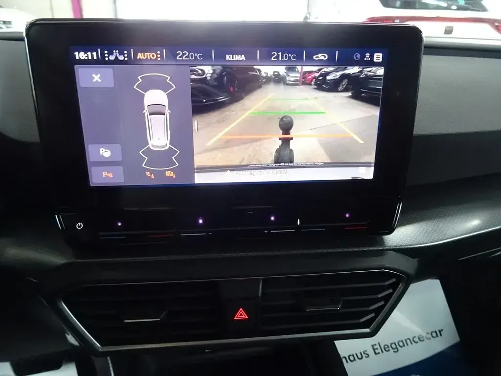 Gebraucht Seat Leon ST Beats 150 PS (110 kW) 2022 Weiß Kombi
