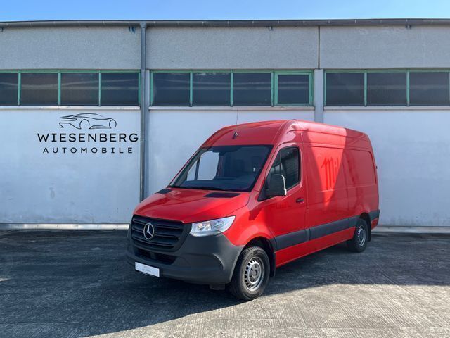 Verkehrsrot Gebraucht 2020 Mercedes Sprinter Van | 25.990 € (Superpreis) - Bild 1/4